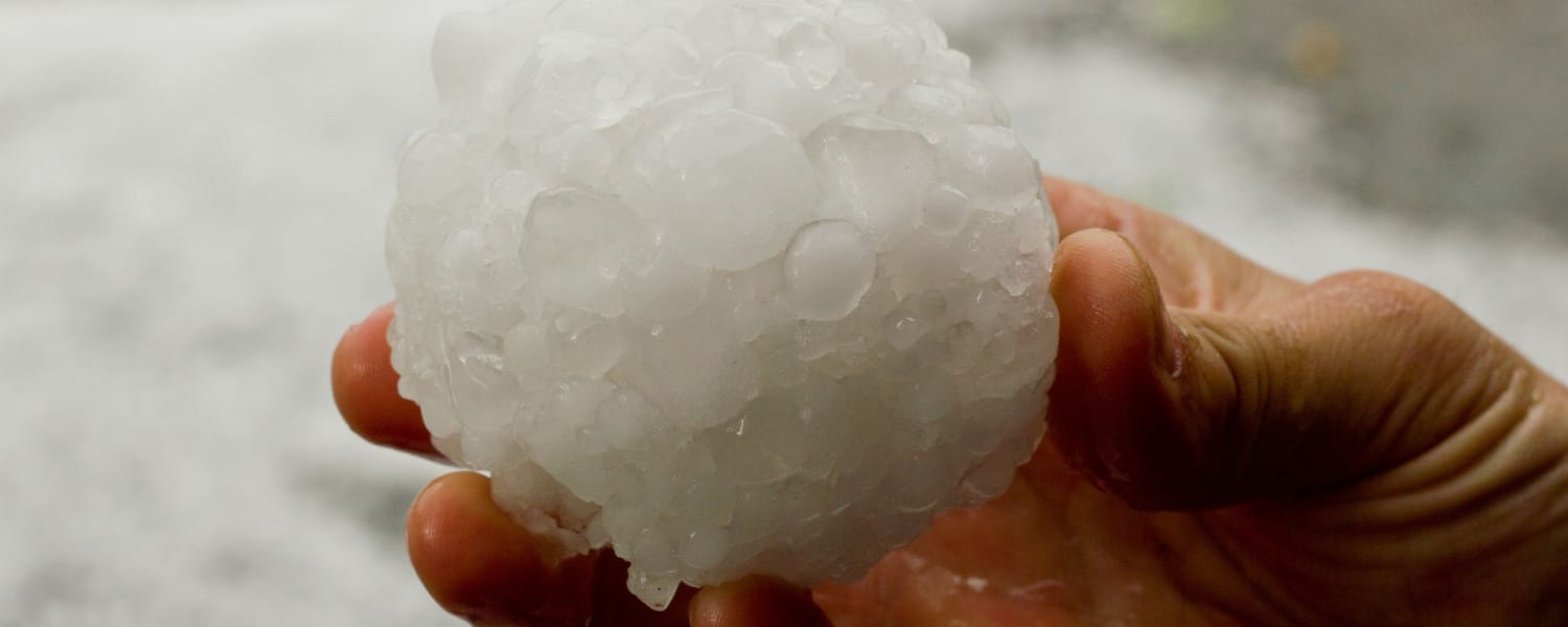 Large-Scale Hail Damage Claims Geneva, IL